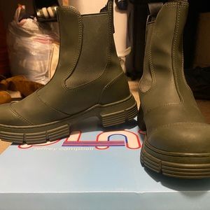 Jeffery Campbell Play Army Green Chelsea Boots